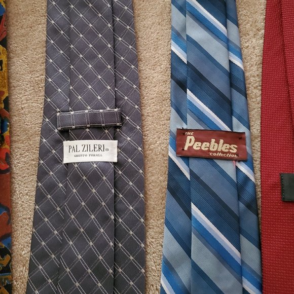 Set of Nine Elegant Ties - Picture 9 of 13